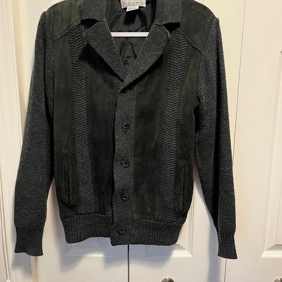 Sears size M cardigan - Picture 1 of 15